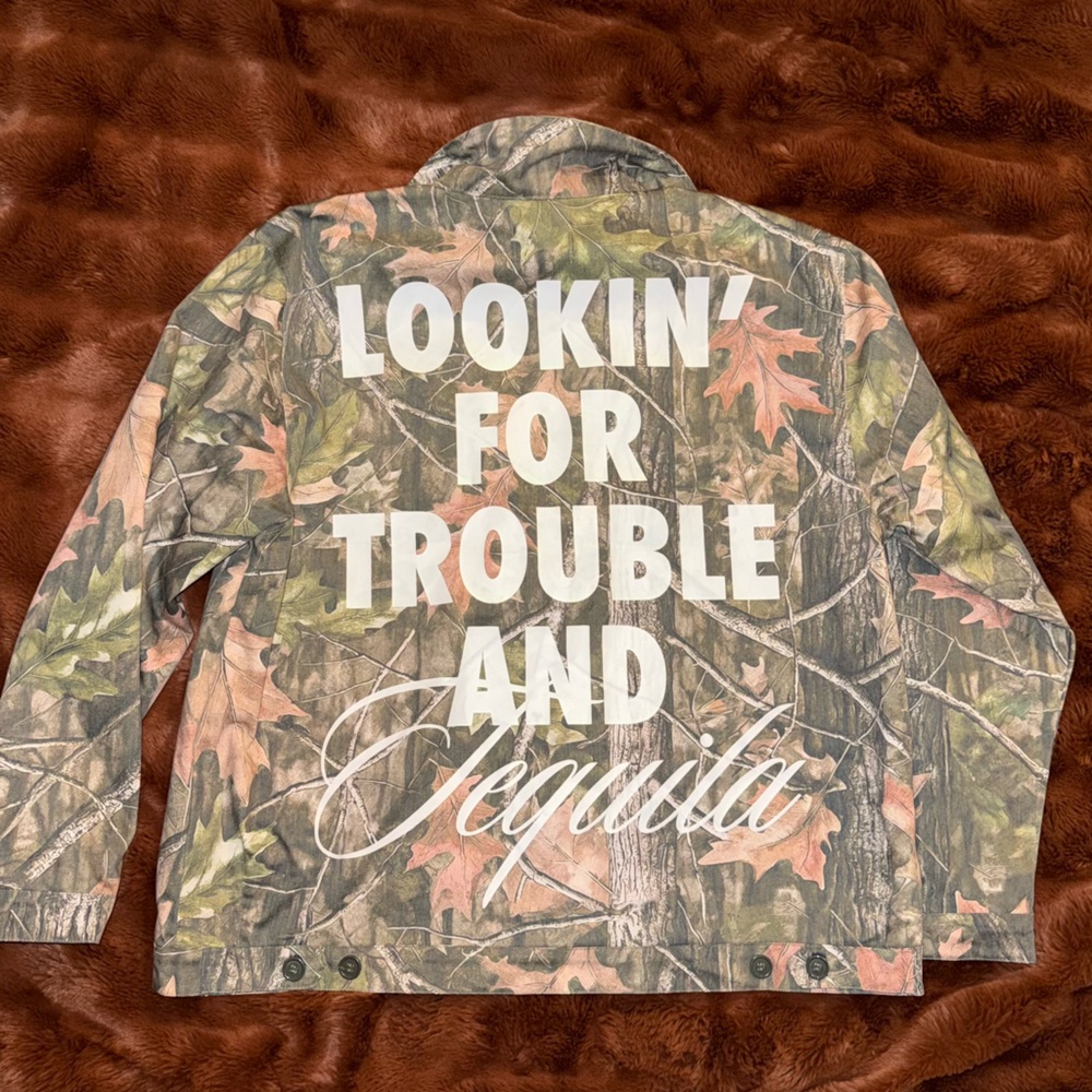 NWT old west supply Camouflage Leaf Pattern Jacket